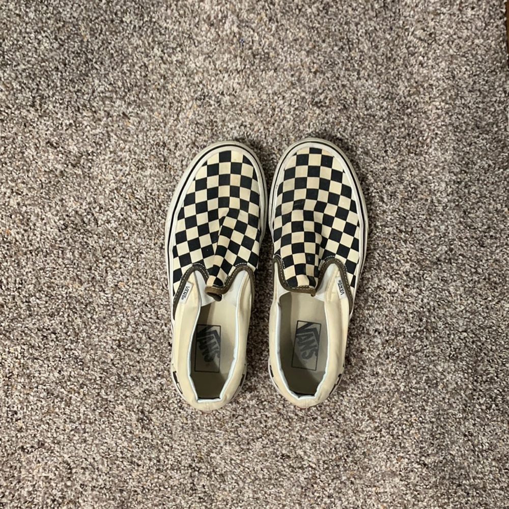 checkered vans